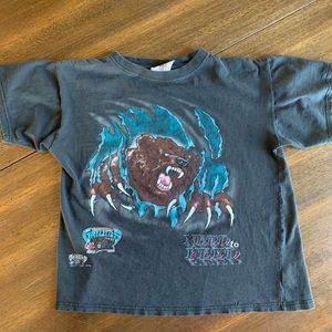 Vintage youth Vancouver Grizzlies Tshirt